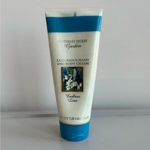 Vintage Victoria’s Secret Garden Endless Love Luxurious Hand & Body Cream 7.25oz
